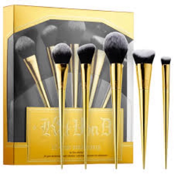 NIB Kat Von D 10th Anniversary Brush Set - Picture 4 of 4